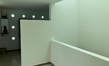 Casa de lujo amueblada 3 recámaras + estudio en Zona Plateada Pachuca