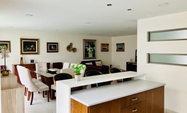 Casa de lujo amueblada 3 recámaras + estudio en Zona Plateada Pachuca