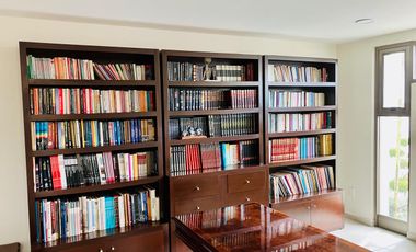 Casa de lujo amueblada 3 recámaras + estudio en Zona Plateada Pachuca