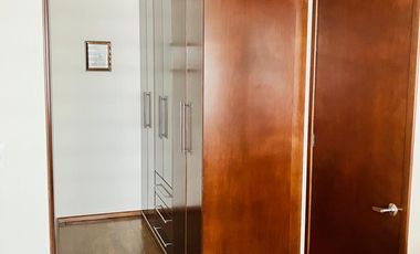 Casa de lujo amueblada 3 recámaras + estudio en Zona Plateada Pachuca