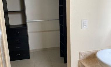 CASA EN VENTA QUINTAS ALMENA EN CANCUN