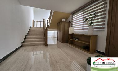 Venta Casa en Pedregal de San Francisco