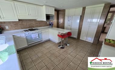 Venta Casa en Pedregal de San Francisco