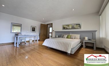 Venta Casa en Pedregal de San Francisco