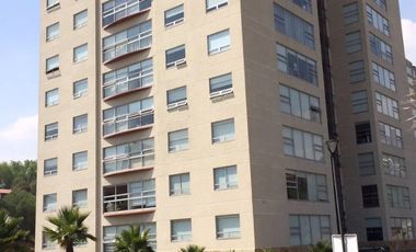 Departamento en Venta, Bosques de Lomas Verdes, Planta Baja, Rodeado de Jardin