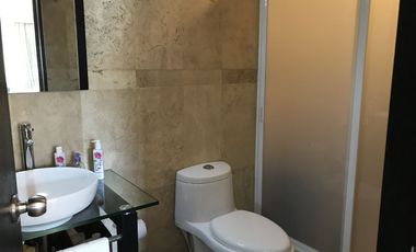 Departamento en Venta, Bosques de Lomas Verdes, Planta Baja, Rodeado de Jardin