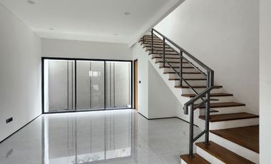 Jual rumah baru sayap buah batu dekat Rs Mayapada Bandung