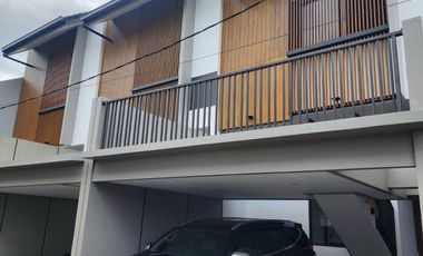 Jual rumah baru sayap buah batu dekat Rs Mayapada Bandung