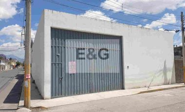 Renta de Bodega Comercial o Nave Industrial en zona de Manzanilla