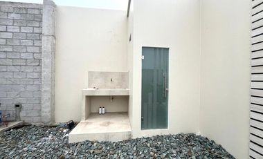 SE ALQUILA AMPLIO TERRENO CON OFICINA VIA PAJONAL