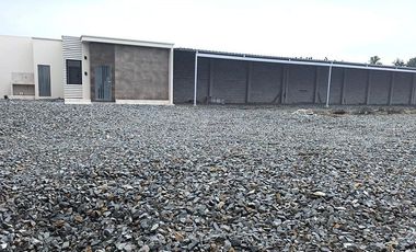 SE ALQUILA AMPLIO TERRENO CON OFICINA VIA PAJONAL