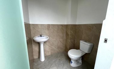 SE ALQUILA AMPLIO TERRENO CON OFICINA VIA PAJONAL