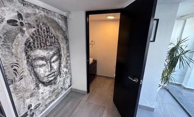 Residencia Impecable en Venta – Espacios Amplios, Gran Jardín, Terrazas y Acabados de Lujo