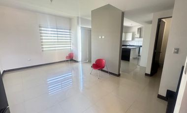 LUJO, CONFORT Y ESTILO - CASA EN RENTA ALTARIA 4