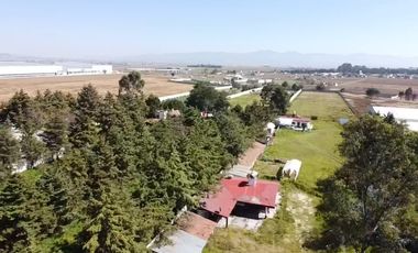 Terreno industrial en venta en Toluca a un lado de la caseta el Dorado