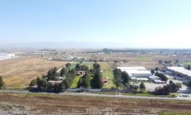 Terreno industrial en venta en Toluca a un lado de la caseta el Dorado
