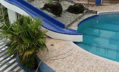 Vendo Departamento en La Playa - Conjunto El Porton de Burbuja, Tonsupa-Ecuador