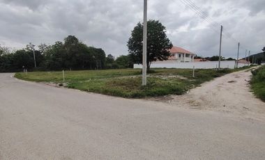 1-0-0 Rai | Corner Building Plot Perfect ​For private Home or Restaurant BUSINESS
