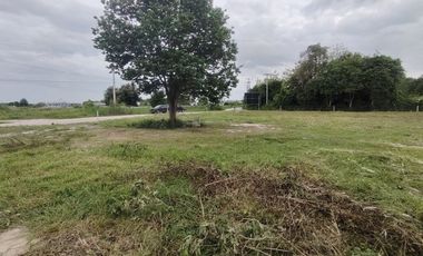 1-0-0 Rai | Corner Building Plot Perfect ​For private Home or Restaurant BUSINESS