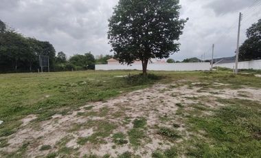 1-0-0 Rai | Corner Building Plot Perfect ​For private Home or Restaurant BUSINESS