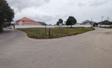 1-0-0 Rai | Corner Building Plot Perfect ​For private Home or Restaurant BUSINESS