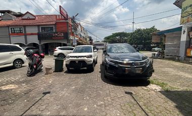 Disewakan Ruko Kemang Pratama, 2 Lantai, Luas 200m2, Parkir Luas, Lokasi Strategis, Keamanan 24 Jam, 2km Menuju Pakuwon Mall Bekasi, Kota Bekasi