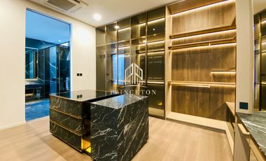 VIVE New Krungthep Kreetha Luxury 3-Storey Modern Home with Exclusive Privacy