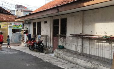 Aset  Jakarta Pusat, Rumah Hook Sawah Besar (Turun Harga) Special hanya bulan Februari,Cocok buat Usaha