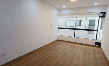 ALQUILER DE DEPARTAMENTO EN CHACARILLA DEL ESTANQUE – SANTIAGO DE SURCO