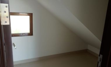 Ruko The Savoy 2lt 7x17 119m JGC Jakarta Garden City Cakung