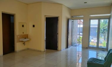 Rumah Cantik dan Asri Batununggal Bandung