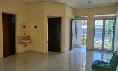 Rumah Cantik dan Asri Batununggal Bandung