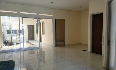 Rumah Cantik dan Asri Batununggal Bandung