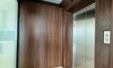 [For Rent] Disewakan Unit 3BR Private Lift di Apartemen Kemang Village Jaksel