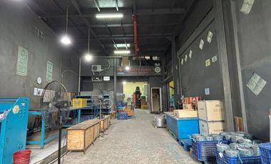 Dijual Gudang Workshop, Jalan Raya Mustikasari, 2 Lantai, Luas 500m2, Muat Container 40 Feet, Bisa KPR, 3km Akses Langsung Tol Bekasi Timur
