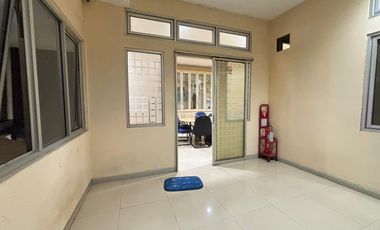 Dijual Gudang Workshop, Jalan Raya Mustikasari, 2 Lantai, Luas 500m2, Muat Container 40 Feet, Bisa KPR, 3km Akses Langsung Tol Bekasi Timur