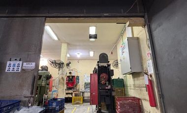 Dijual Gudang Workshop, Jalan Raya Mustikasari, 2 Lantai, Luas 500m2, Muat Container 40 Feet, Bisa KPR, 3km Akses Langsung Tol Bekasi Timur