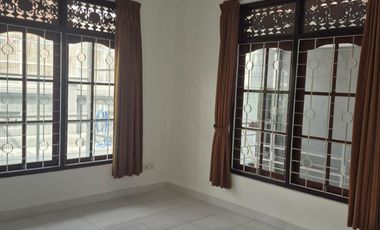 RUMAH DIJUAL DI KUTAT LESTARI SANUR