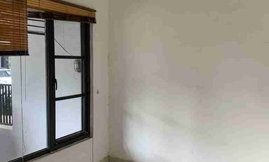 Rumah 2 lantai bagus siap huni di Cibubur Residence