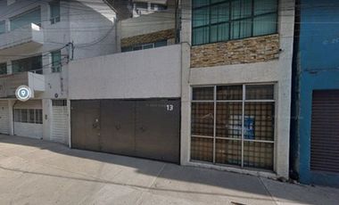 SE VENDE HERMOSA CASA  EN COL. NAPOLES