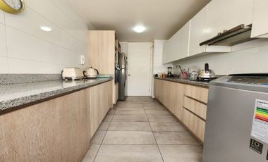 SE VENDE AMPLIO DEPARTAMENTO EN EL CENTRO DE QUILPUÉ