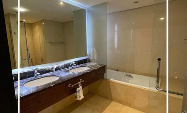 4BR Condo Unit For Sale in Raffles Residences Makati City