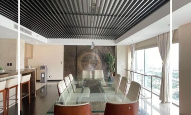 4BR Condo Unit For Sale in Raffles Residences Makati City