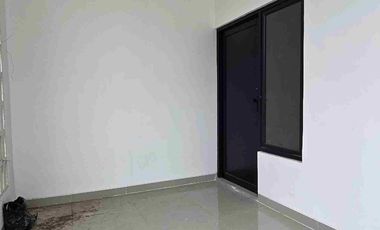 Dijual Murah Rumah Baru 2Lantai dekat dengan Grand Galaxy Bekasi