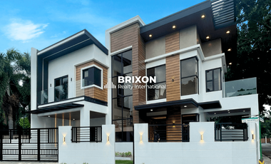 Modern 4-Bedroom House with Pool Near NLEX and Clark, Mabalacat, Pampanga