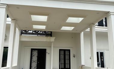 Rumah Mewah Di Town house Sriwijaya, Lebak murni, Palembang