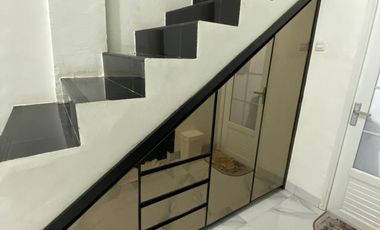 Rumah Mewah Di Town house Sriwijaya, Lebak murni, Palembang