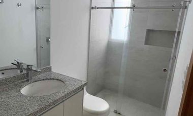 RENTO DEPARTAMENTO 2 DORMITORIOS, SECTOR GONZALEZ SUÁREZ, CALLE LOS MUROS