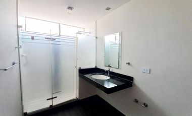 Dúplex moderno en Mayorazgo, Ate