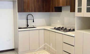 (D-1086) Vendo Departamento en Cuenca  – Sector Balsay -2 dormitorio,  garaje, balcón.